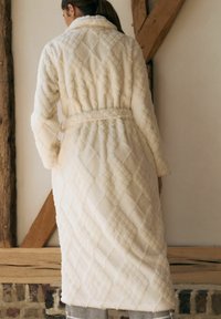 Халат Халат