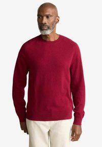 Пуловер Пуловер