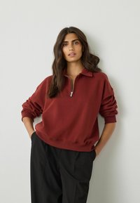 Толстовка Толстовка