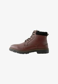 Ботинки на шнуровке Ботинки на шнуровке