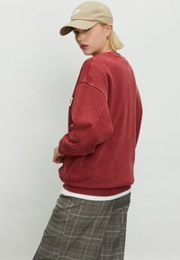 Толстовка Толстовка