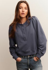 Толстовка Толстовка