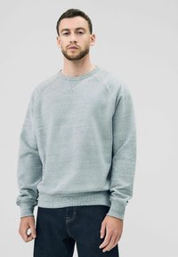 Толстовка Толстовка