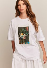 Футболка Футболка