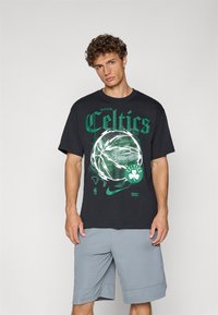 Спортивная форма Спортивная форма