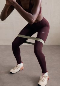 Спортивные штаны Спортивные штаны