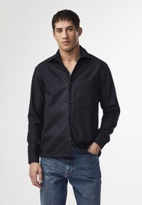 Рубашка Рубашка