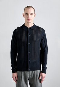 Рубашка Рубашка