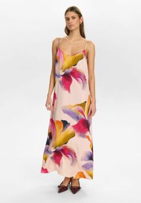 Пляжное платье Пляжное платье