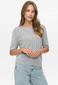 Футболка Футболка