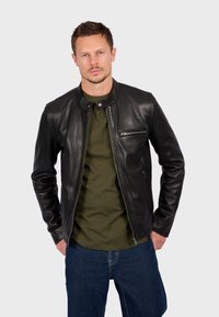 Кожаная куртка Кожаная куртка