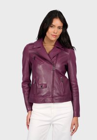 Кожаная куртка Кожаная куртка