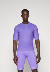 Спортивная форма Спортивная форма