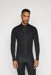 Спортивная куртка Спортивная куртка