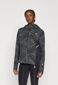 Спортивная куртка Спортивная куртка