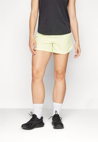 Шорты Шорты