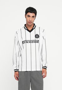 Лонгслив Лонгслив