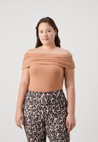 Футболка Футболка