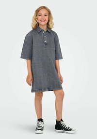 Платье Платье