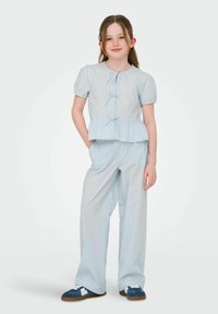 Блузка Блузка