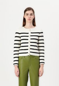 Твинсет Твинсет