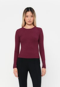 Лонгслив Лонгслив