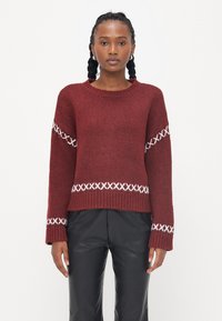 Пуловер Пуловер