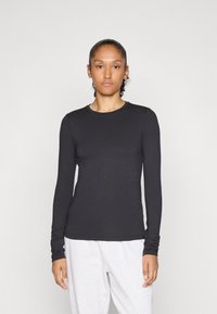 Спортивная майка Спортивная майка