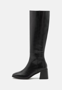 Сапоги Сапоги