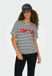 Футболка Футболка