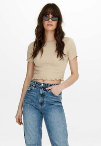 Блузка Блузка