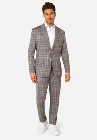 Костюм Костюм