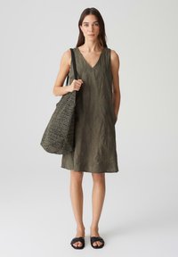 Платье Платье