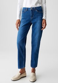 Джинсы Джинсы