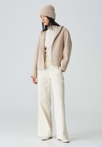 Головной убор Головной убор