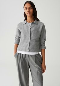 Вязаная кофта Вязаная кофта