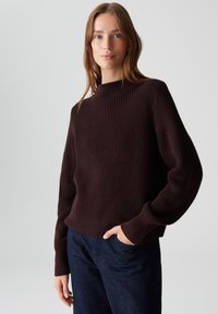 Пуловер Пуловер