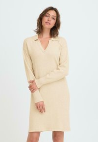 Вязаное платье Вязаное платье