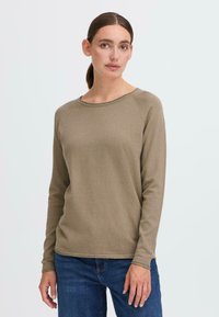 Пуловер Пуловер