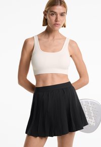 Бюстгальтер Бюстгальтер