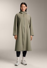 Спортивная куртка Спортивная куртка