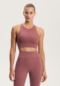 Спортивный бюстгальтер Спортивный бюстгальтер