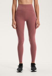 Спортивные штаны Спортивные штаны