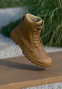 Зимние ботинки Зимние ботинки