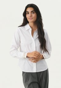 Фланелевая рубашка Фланелевая рубашка