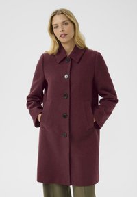 Короткое пальто Короткое пальто