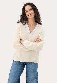 Пуловер Пуловер