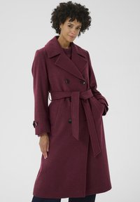 Тренч Тренч