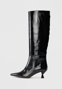 Сапоги Сапоги