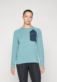 Спортивная майка Спортивная майка